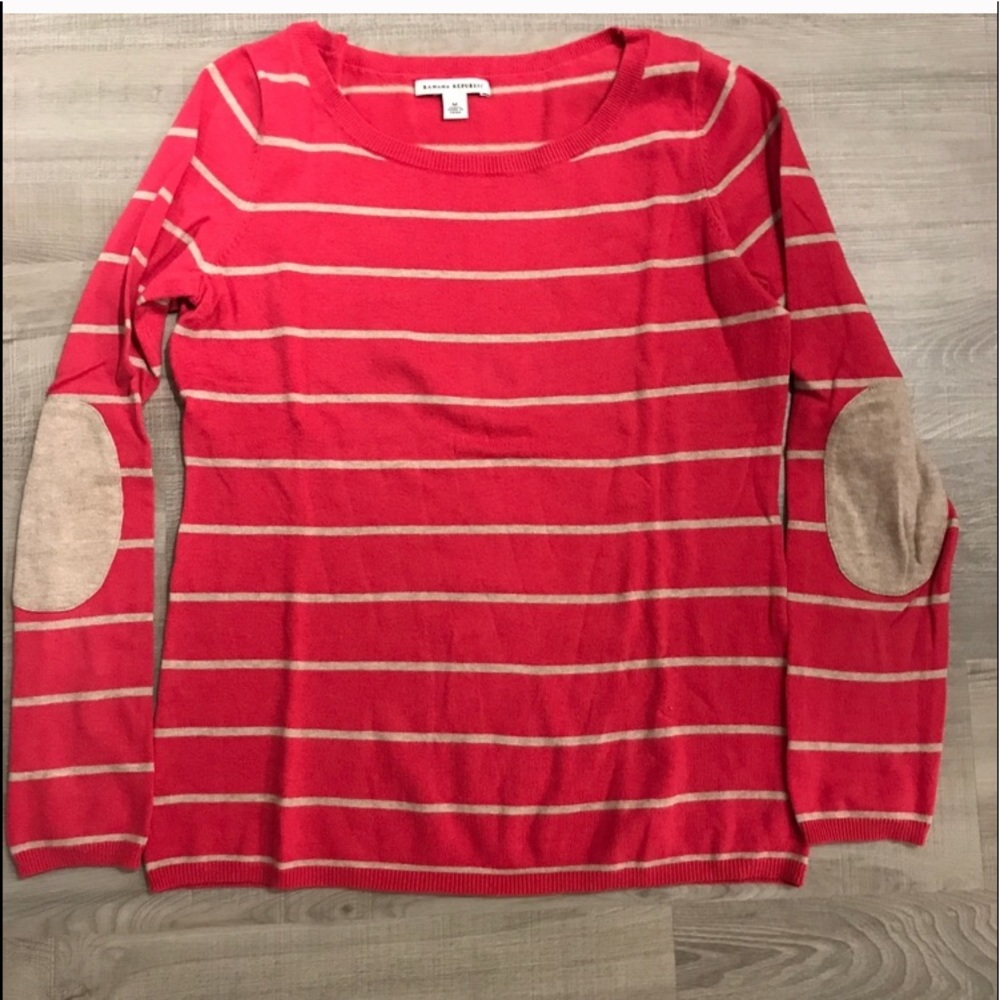 Banana republic size M light weight sweater